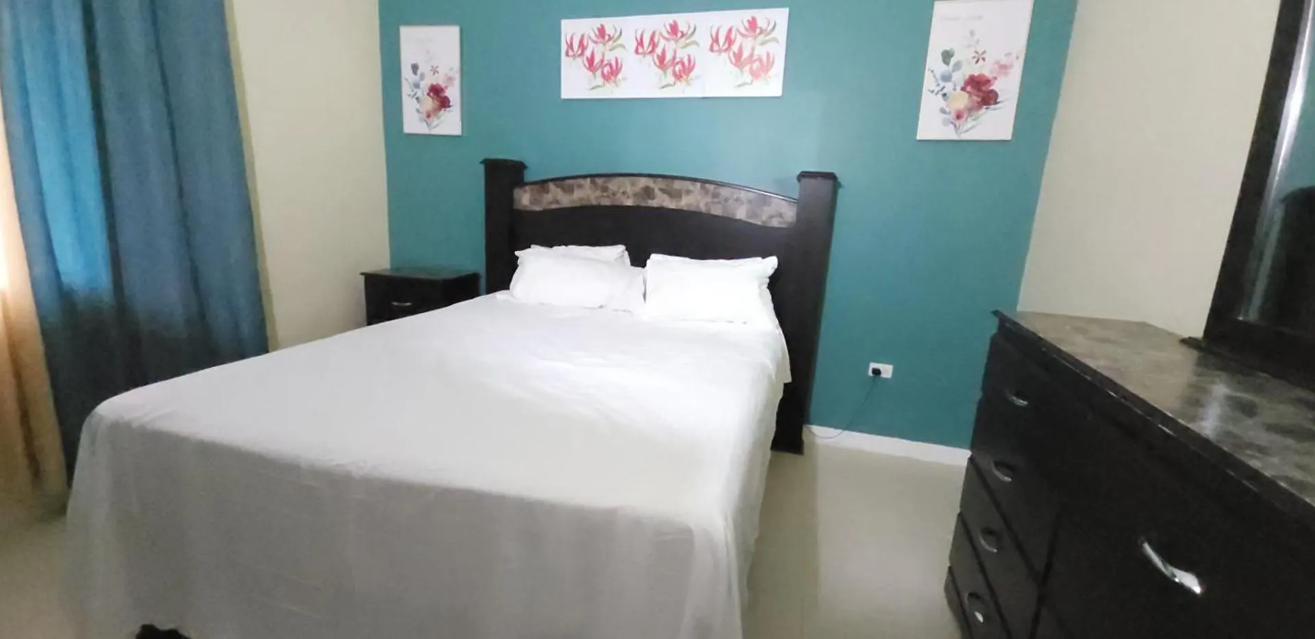 Palms Escape - 3 Bedroom Vacation Home Richmond Holiday home